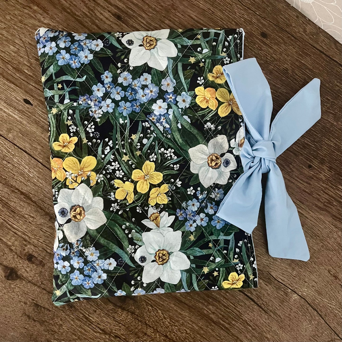 Bible (Book) Cover