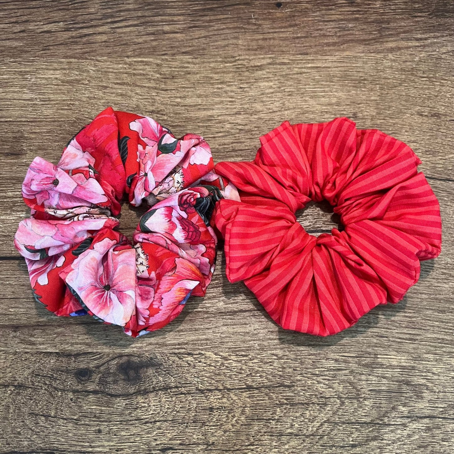 Holiday XL Scrunchies - Sunflowers & Sage